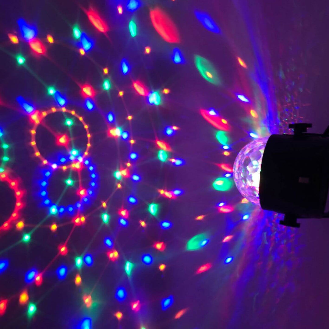 Lumière de fête USB Magic Ball LED Disco Couleurs clignotantes pour scène 
