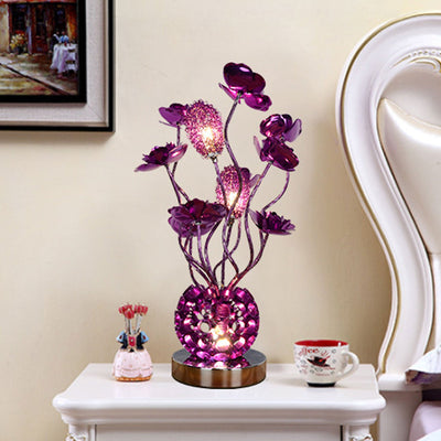 Lámpara de mesa LED de aluminio estilo europeo Rose 