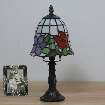 Lampe de table à 1 lumière en dôme conique en verre teinté Tiffany de style européen 