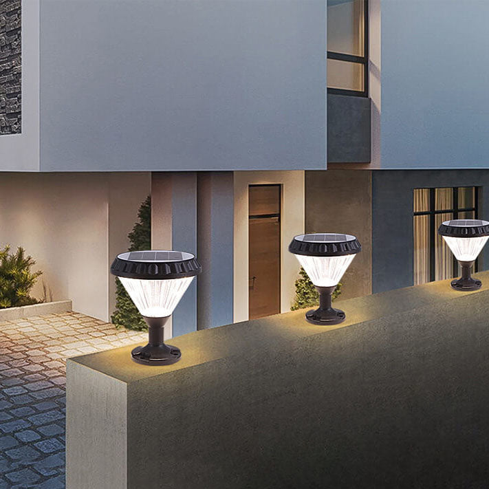 Moderne schwarze Solar-Säule aus Aluminiumguss mit Glas für den Außenbereich, wasserdicht 