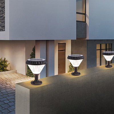 Modern Black Solar Die-Cast Aluminum Glass Outdoor Patio Waterproof Column Head Light