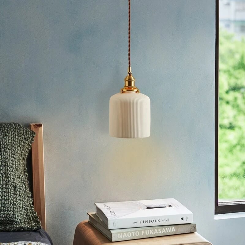 Lumière suspendue en forme de pot à longueur réglable avec 1 ampoule en céramique texturée 