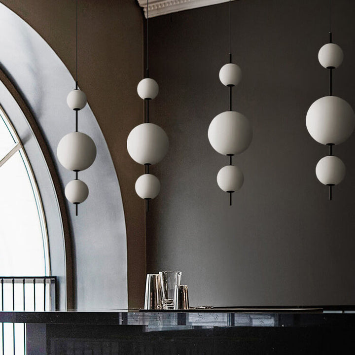 Moderne minimalistische kreative Glasball-LED-Pendelleuchte 