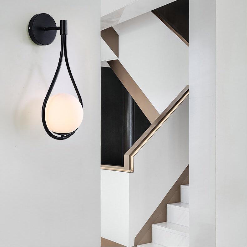 Moderne 1-Licht-Globus-Wassertropfen-Form Wandleuchte mit Arm, 2 Designs 
