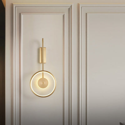 Minimalistische leichte Luxus-Kupferkreis-Langarm-LED-Wandleuchte