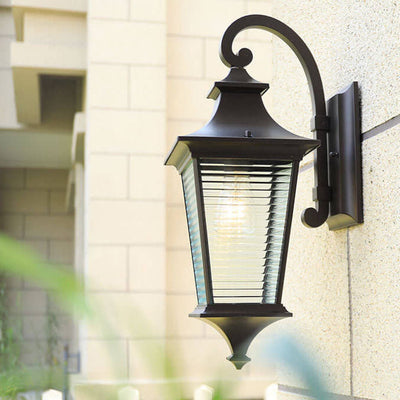 Europäische Retro quadratische Käfig-Glas-Aluminium-wasserdichte 1-Licht-Wandleuchte für den Außenbereich 