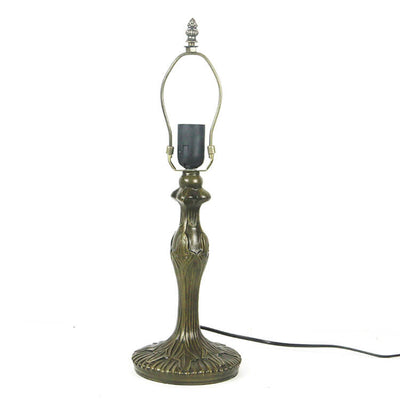 Lampe de table à un feu avec dôme en verre teinté floral rustique Tiffany 