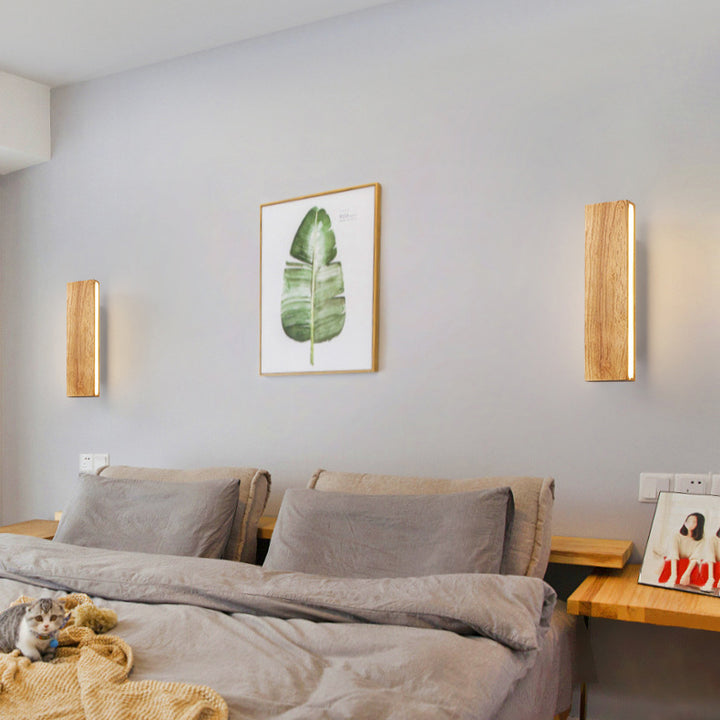 Applique murale à bande LED en bois massif simple 