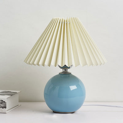 Nordic Minimalist Ceramic Pleated 1-Light Table Lamp