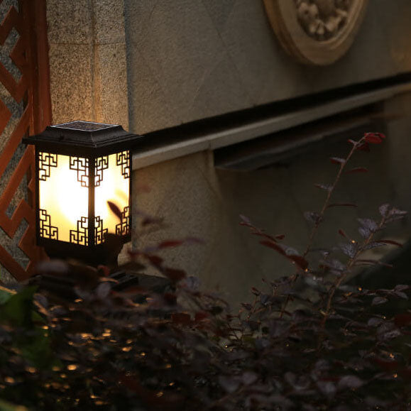 Solar Chinese Window Square Post Head 1-Light Waterproof Garden Landscape Light