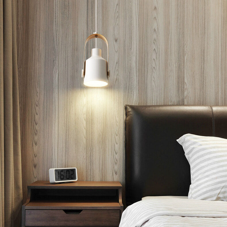 Zeitgenössische skandinavische zylindrische Holz-Eisen 1-Licht Pendelleuchte für Schlafzimmer 