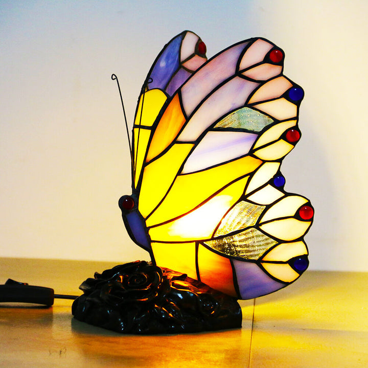 Traditionelle Tiffany-Glas-Harz-Schmetterlingsform Nachtlicht 1-flammige Tischlampe für Schlafzimmer &amp; Wohnzimmer 