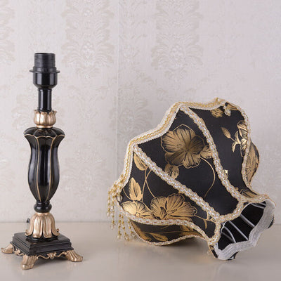 Modern European-style Fabric Petal-shaped 1-Light Table Lamp