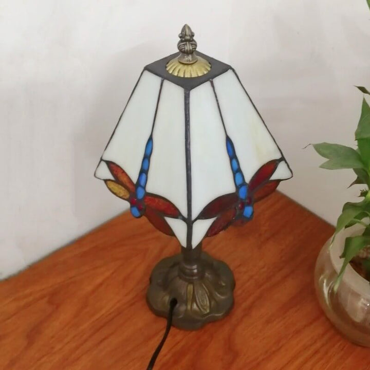 Traditional Tiffany Square Stained Glass Iron 1-Light Table Lamp For Bedroom