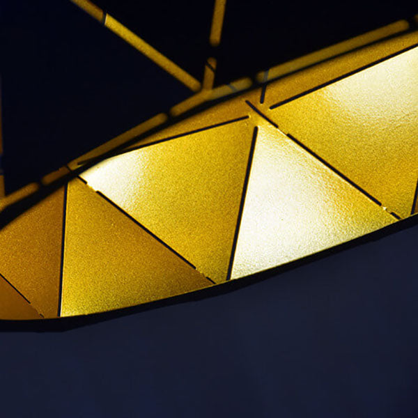Lámpara Colgante Industrial Simple de Hierro con Cúpula Hueca de Diamante de 1 Luz 