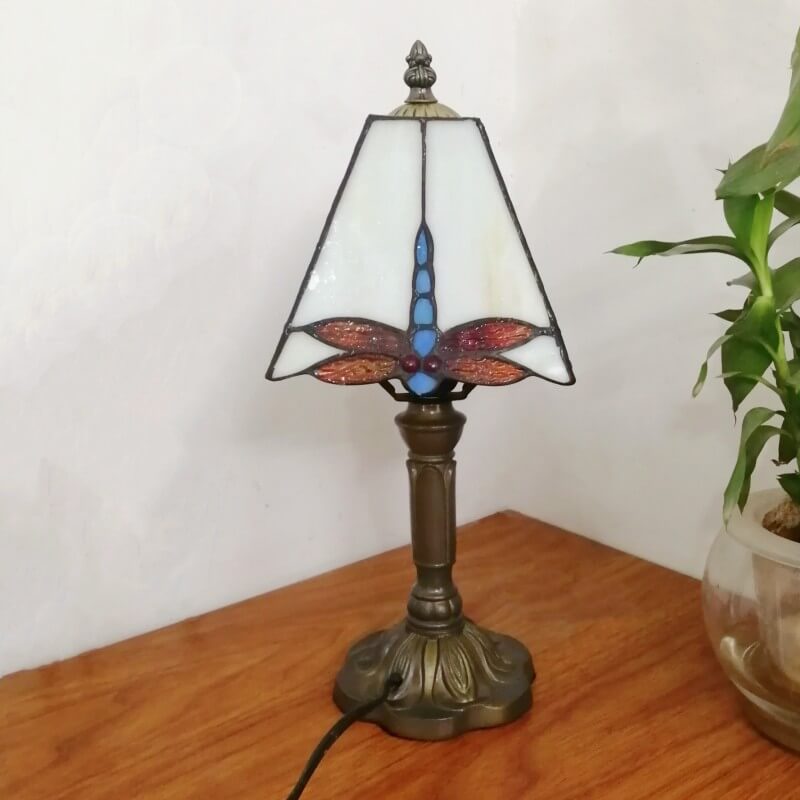 European Vintage Tiffany Square Stained Glass Iron 1-Light Table Lamp