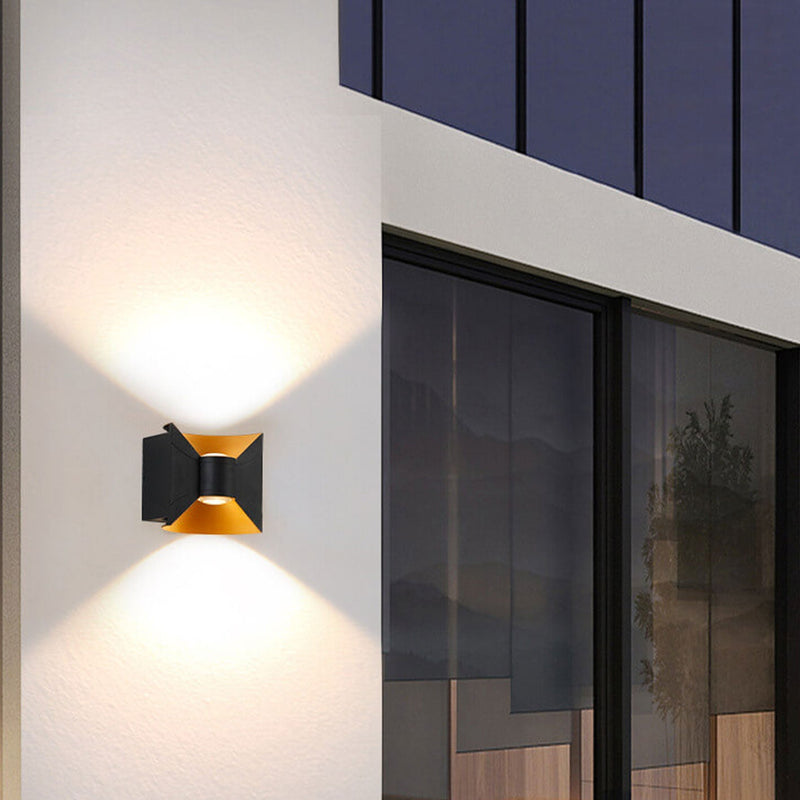 Applique murale de balcon extérieur moderne créative en aluminium à double tête carrée 