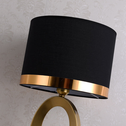 Moderner Luxusstoff-Ringfuß 1-Licht Tischlampe 