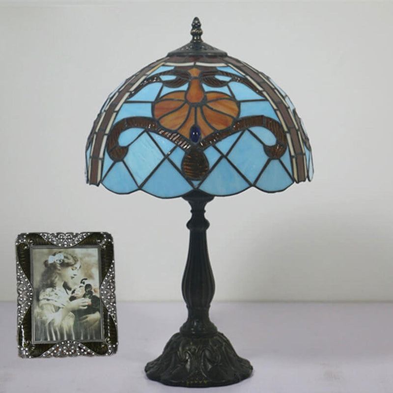 Lampe de table méditerranéenne à 1 lumière en verre Tiffany européen 