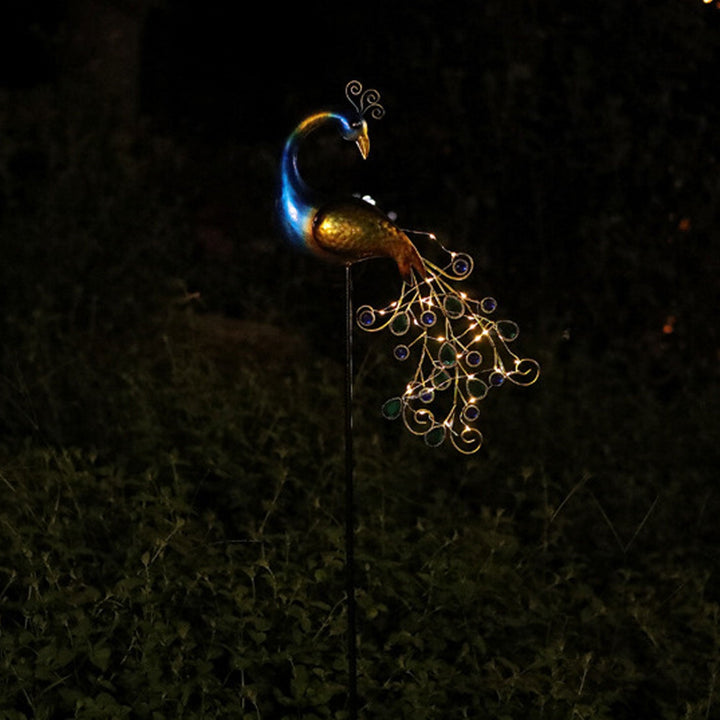 Lampe de sol décorative de pelouse extérieure à LED en forme de paon en fer industriel solaire 