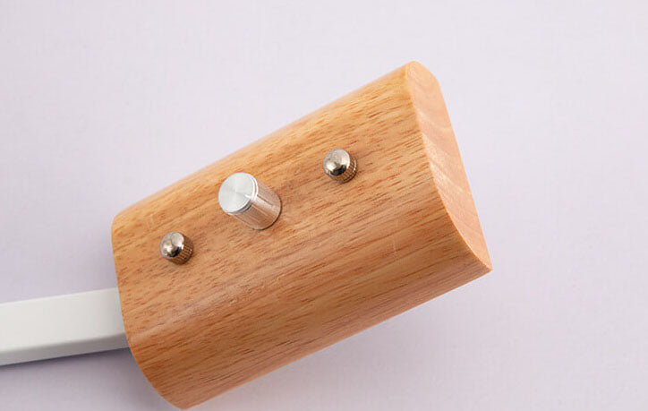 Moderne Wandleuchte mit Glockenschirm aus massivem Holz und Glas, 1-flammig 