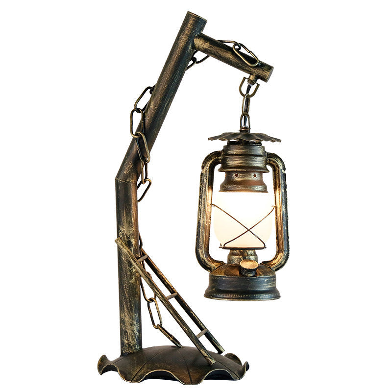 Retro-Kerosinlampe Eisen Bronze 1-Licht Tischlampe 