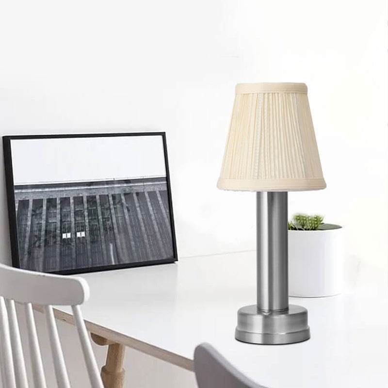 Lampe de table LED sans fil avec abat-jour en tissu de luxe léger et charge USB 