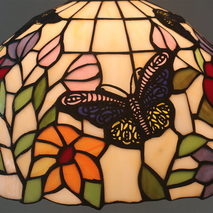 Tiffany Europäischer Schmetterling Blumen Buntglas Pendelleuchte 