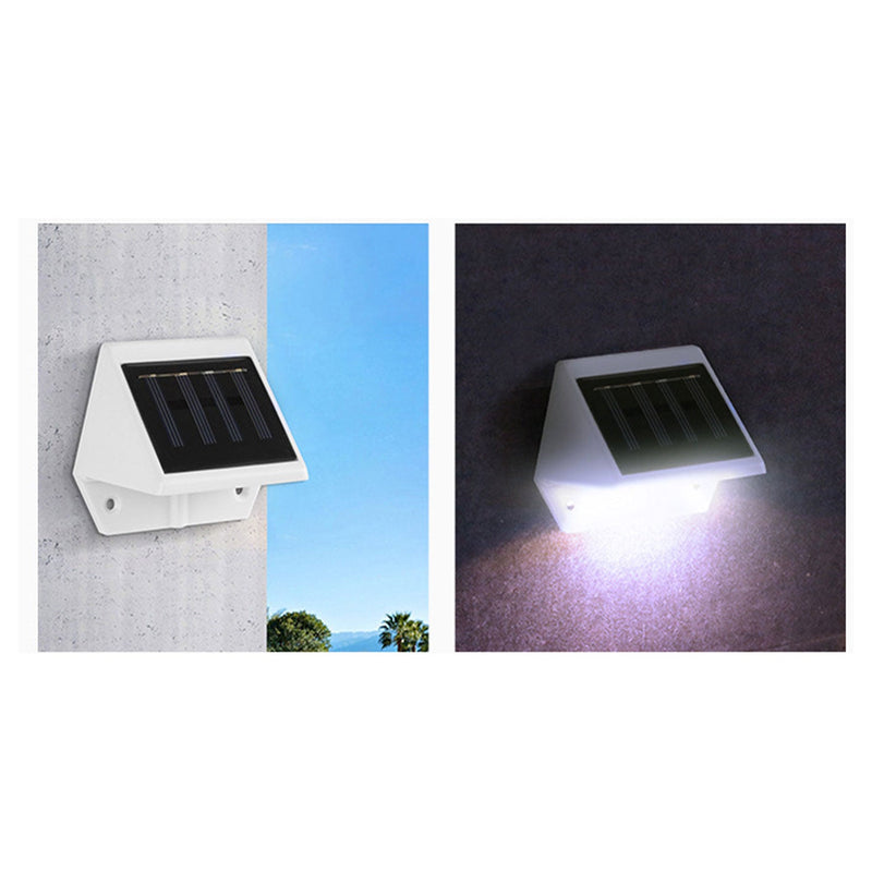 مصباح حائط شمسي LED بلاستيكي مقاوم للماء للاستخدام الخارجي 