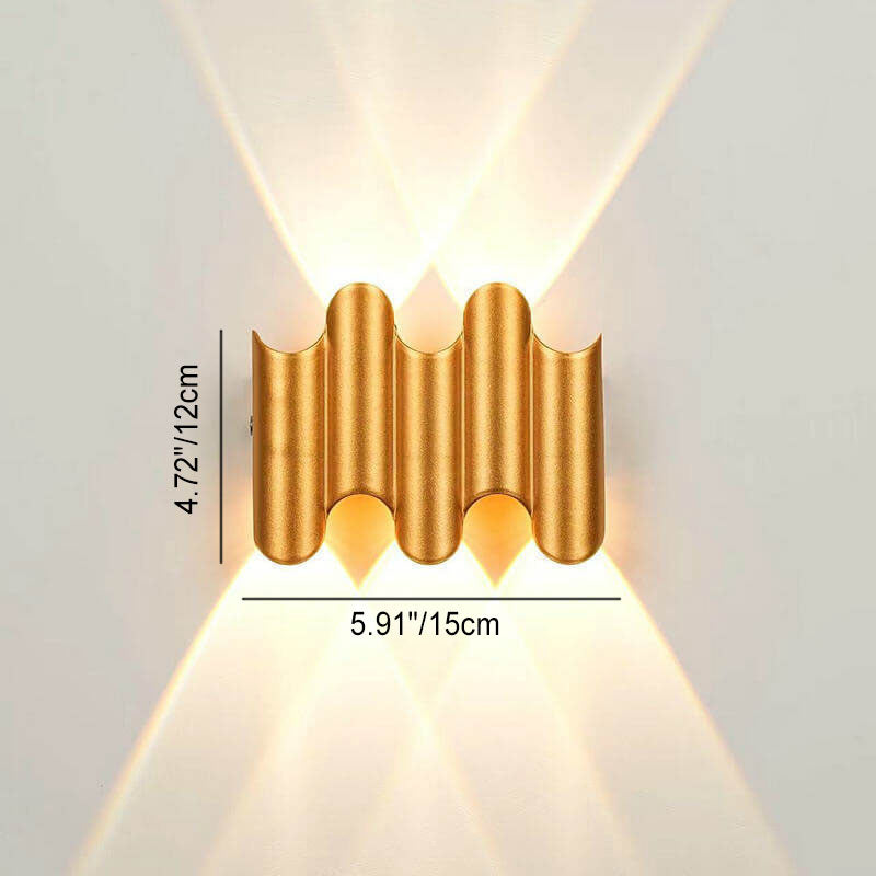 مصباح حائط مقاوم للماء LED بتصميم عمود منحني بسيط وإبداعي للاستخدام الخارجي 