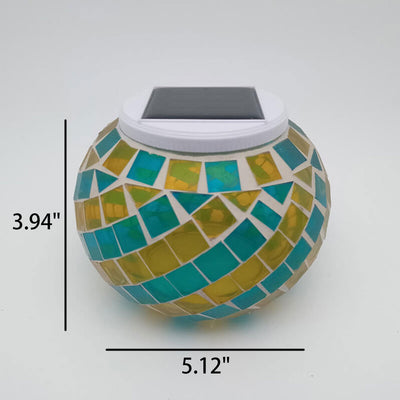 Lumière décorative extérieure LED avec design en spirale de motif de vitrail créatif solaire 