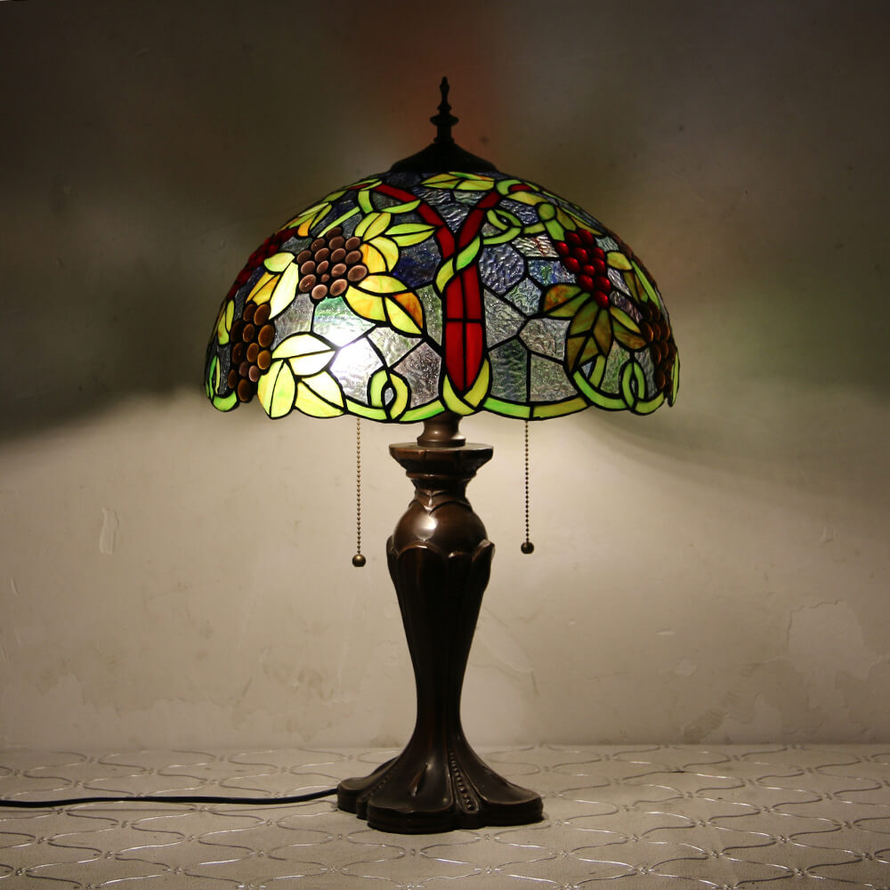 Lampe de table Tiffany avec fleur rétro européenne en verre teinté à 1 lumière avec cordon de tirage 
