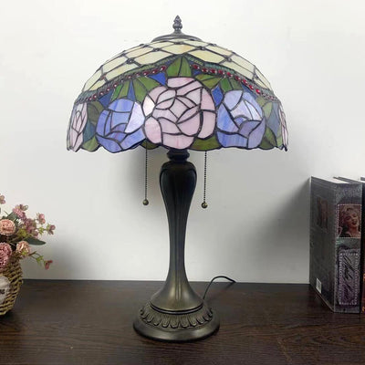 Lampe de Table en Verre Tiffany Européenne à Fleurs avec 2 Lumières 