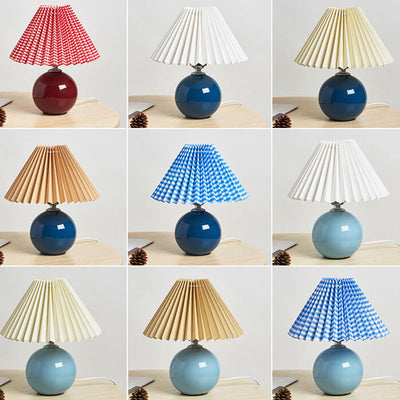 Nordic Minimalist Ceramic Pleated 1-Light Table Lamp