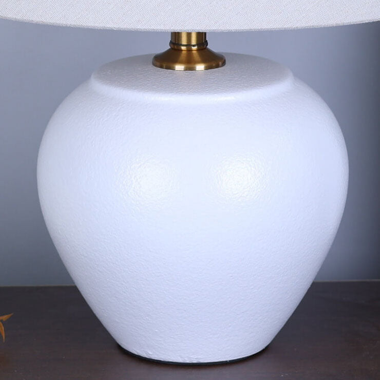 Chinese Retro Vase Base Ceramic Linen 1-Light Table Lamp