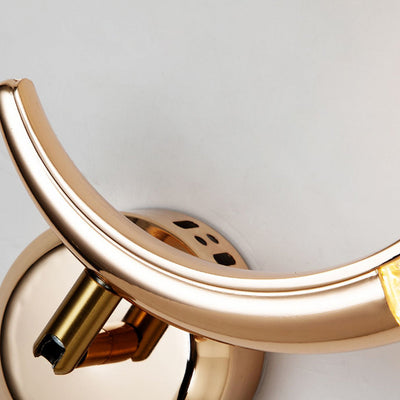 Lámpara de pared LED con pantalla de acrílico y anillo de hierro en oro rosa de lujo moderno para dormitorio 