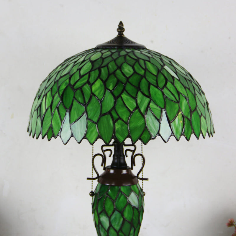 Lampe de table européenne à 2 lumières en forme de dôme hexagonal en vitrail Tiffany 