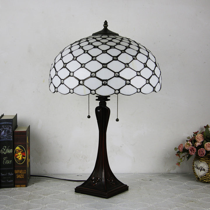 Traditionelle 2-flammige Tiffany-Tischlampe aus Buntglas mit konischem Zugschalter für das Schlafzimmer 
