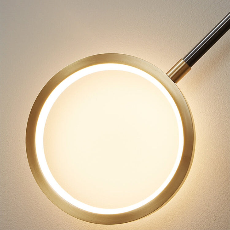 مصباح حائط LED صناعي بتصميم عصري من النحاس مع قضيب طي وحلقة 