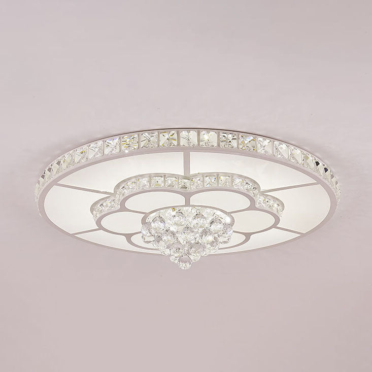 Modern Light Luxury Round Crystal LED Flush Mount Ceiling Light