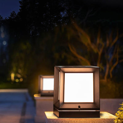 Simple Square LED Solar Outdoor Waterproof Lawn Fence Lamp