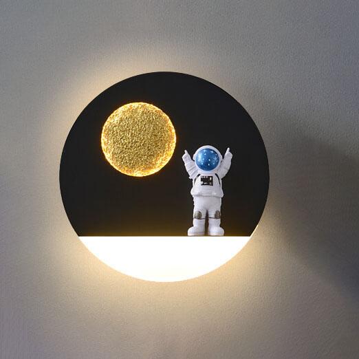 Creative Astronaut Resin Acrylic 1-Light LED Circle Wall Sconce Lamp