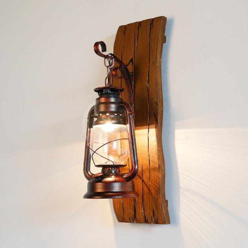 Vintage Petroleumlampe 1-Licht Wandleuchte aus massivem Holz 