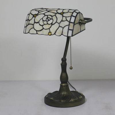 Vintage Tiffany Baroque Stained Glass 1-Light Zipper Switch Table Lamp
