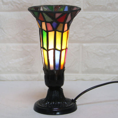Retro Tiffany Creative Flower Design 1-Licht-Tischlampe 