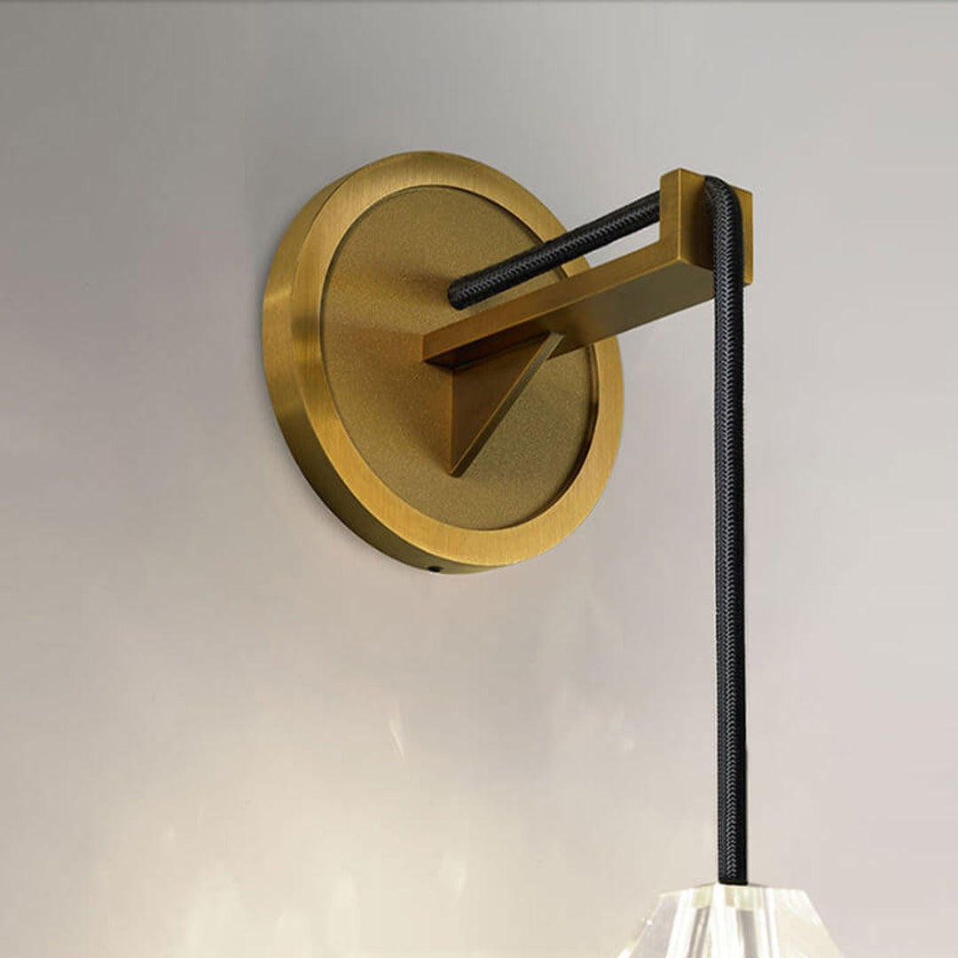 Applique murale moderne à 1 lumière en cuivre avec colonne de cristal de luxe 
