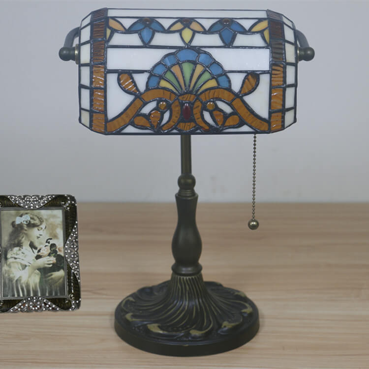 Vintage Stained  Glass 1-Light Zipper Switch Table Lamp
