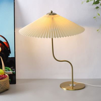 Retro Faltenschirmförmige 1-Licht Dekorative Tischlampe 