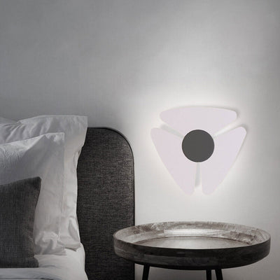 Nordic Creative Triangle Fan Design LED Wall Sconce Lamp