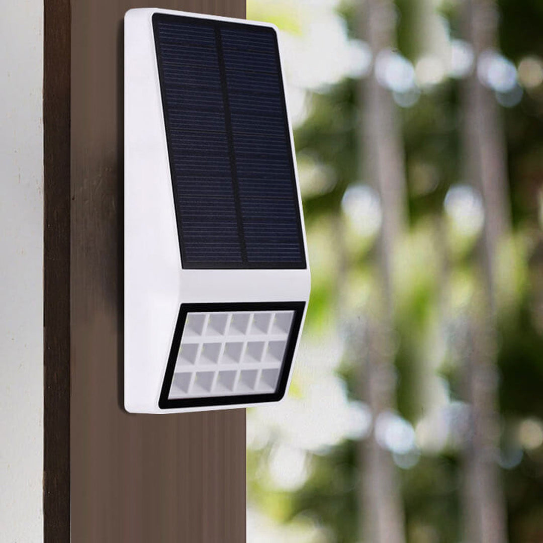 Einfache Solar-Quadrat-Außenzaun-Wand-Sensor-Wandleuchte 